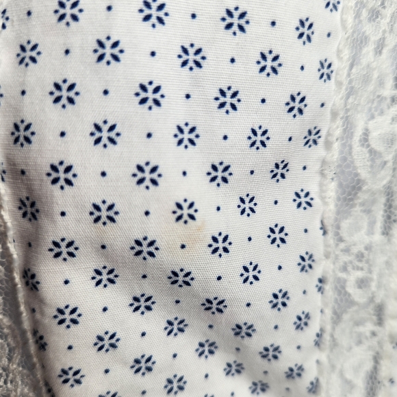 Tuckernuck White Blue Shirt Dress Lace Trim Floral Boho Oversized Fit Size M - Picture 3 of 4